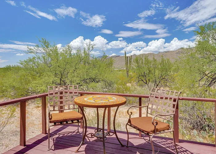 Chic Casita W/ Deck & Panoramic Views! Tucson