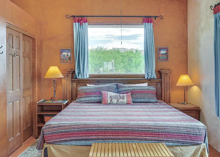 Chic Casita W/ Deck & Panoramic Views! Vakantiehuis Tucson