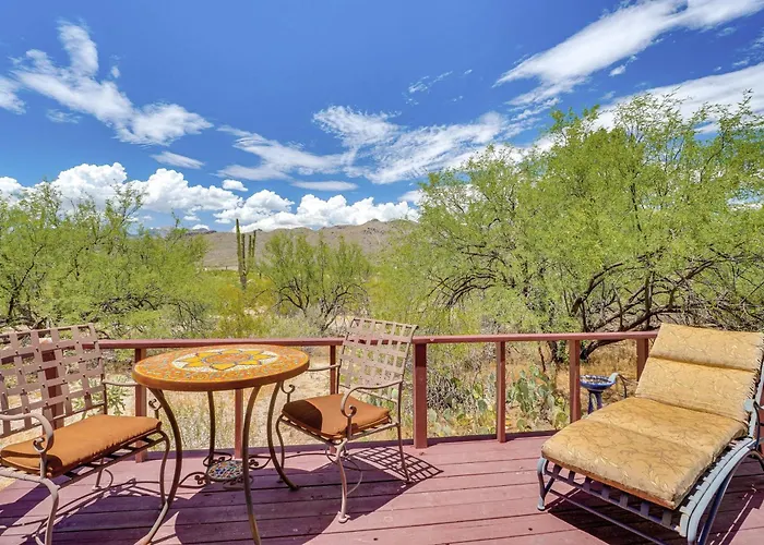 Chic Casita W/ Deck & Panoramic Views! Tucson